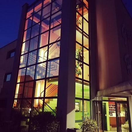 Green Hotel Poviglio  エクステリア 写真
