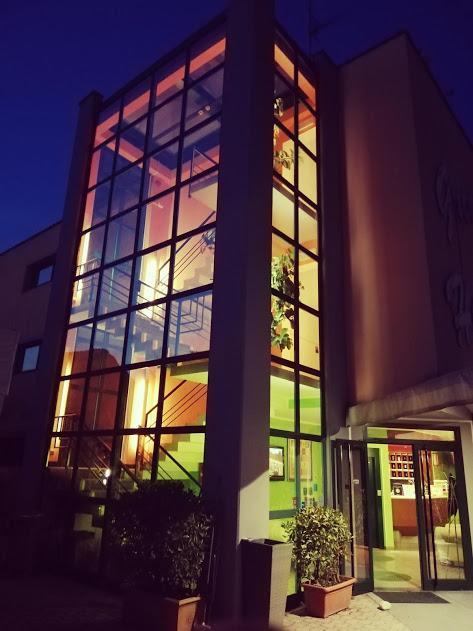 Green Hotel Poviglio  エクステリア 写真